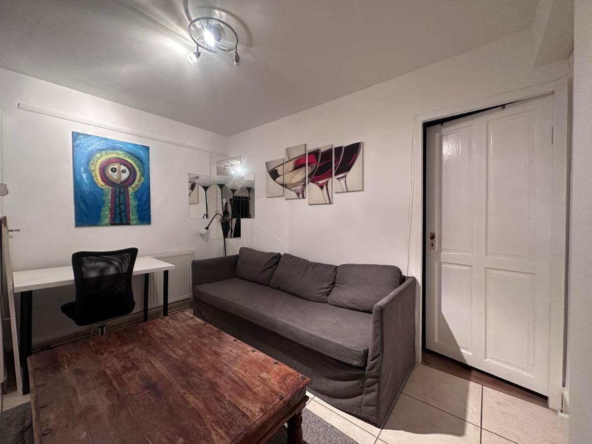 Апартаменти Sky View Ec1 Лондон Екстер'єр фото